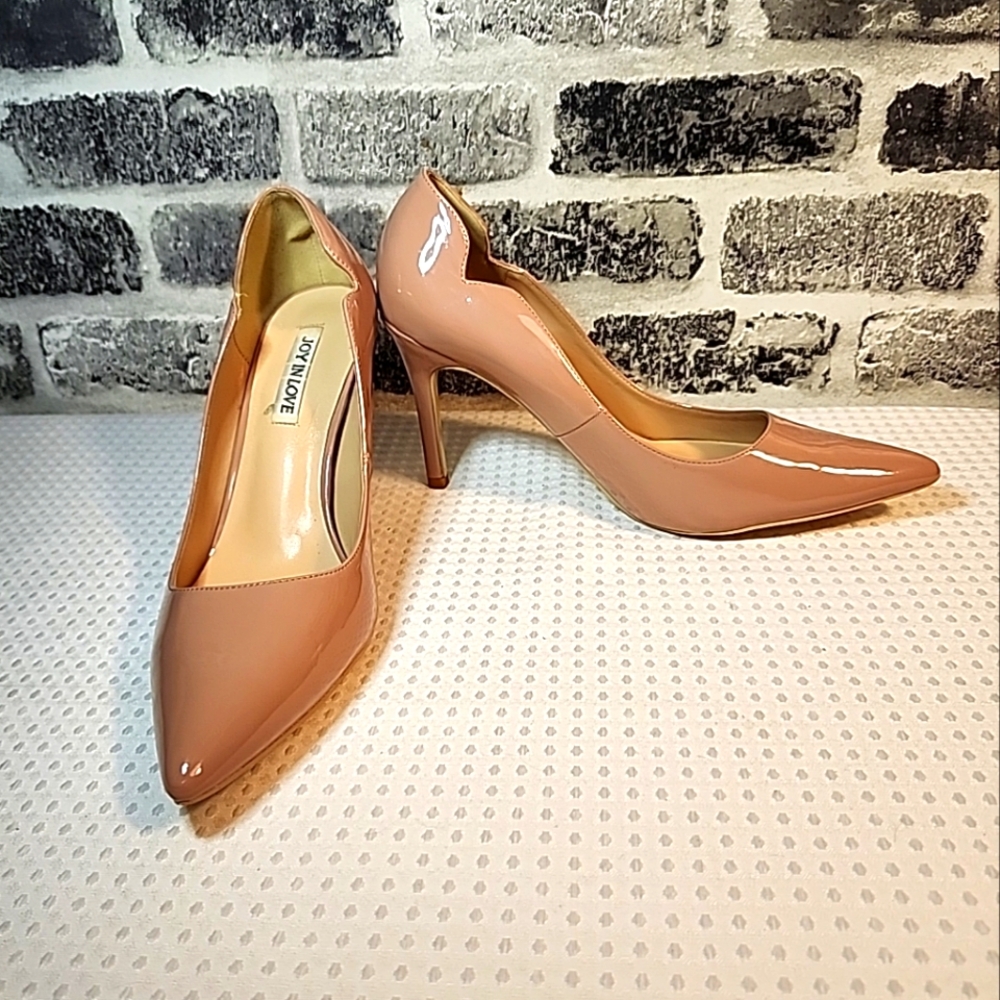 Neutral Tone Women's Pumps Heels Dress Shoes 9.5 Rose/Beige Glossy Stiletto Glam